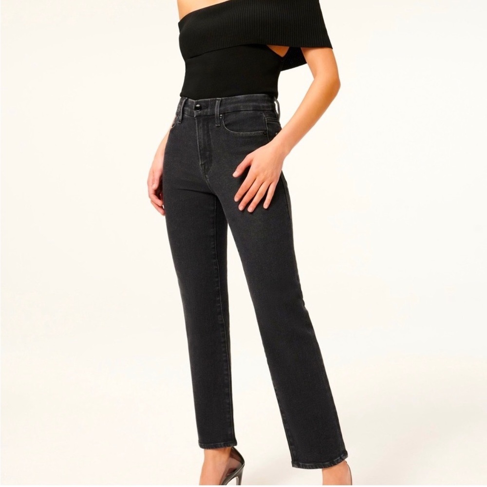 Good American Good Classic Jeans